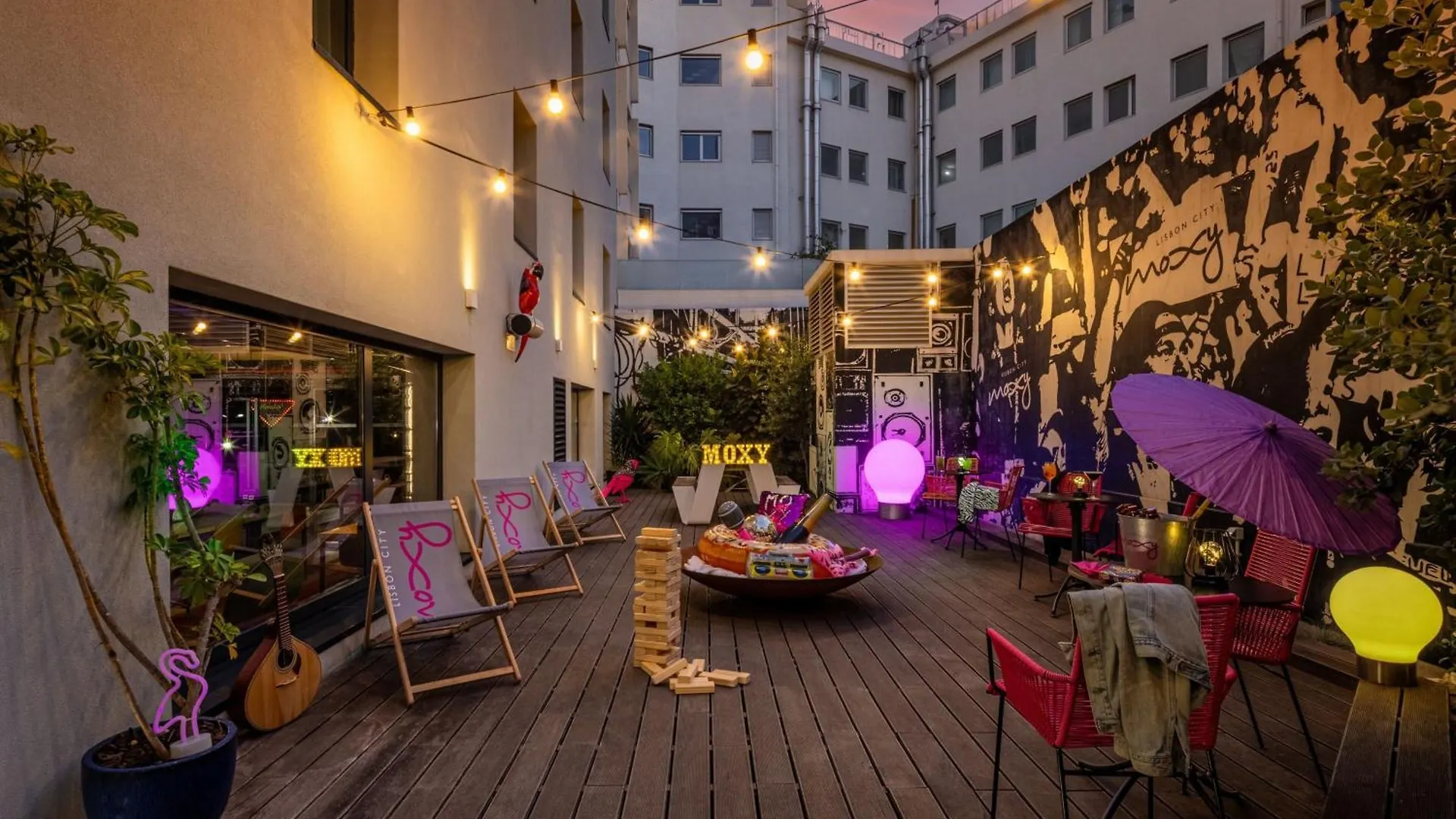Moxy Lisbon City