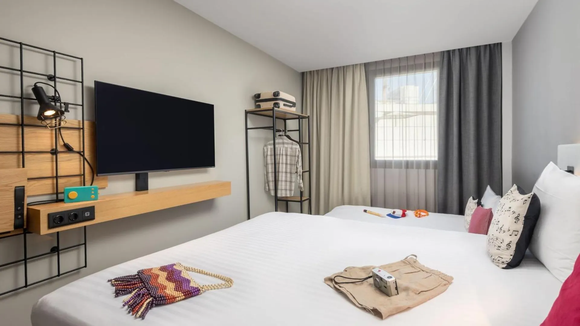 Moxy Lisbon City